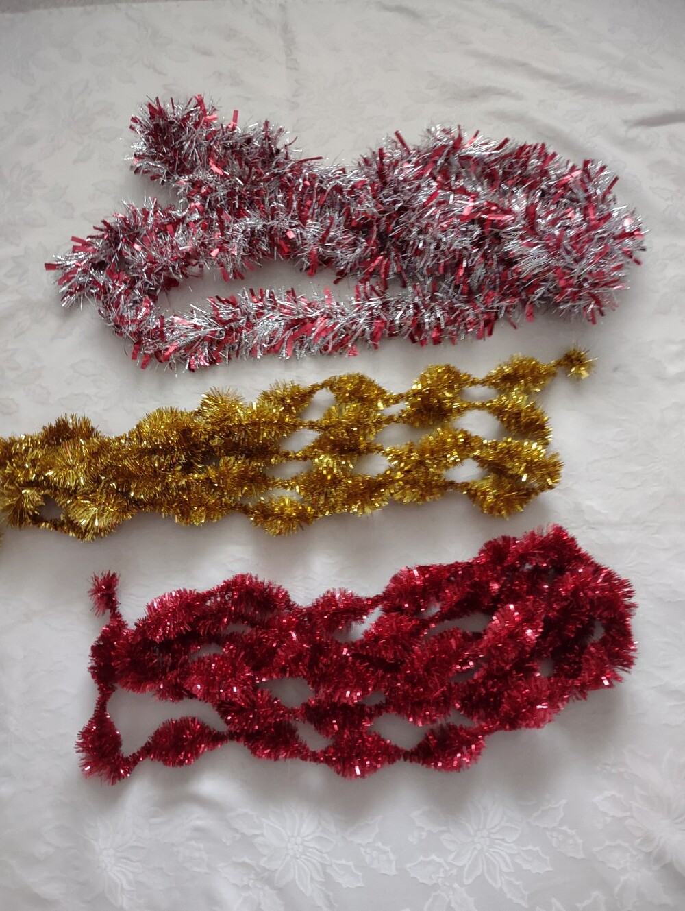 3 Strands Garland Tinsel Waved Yellow Red Silver